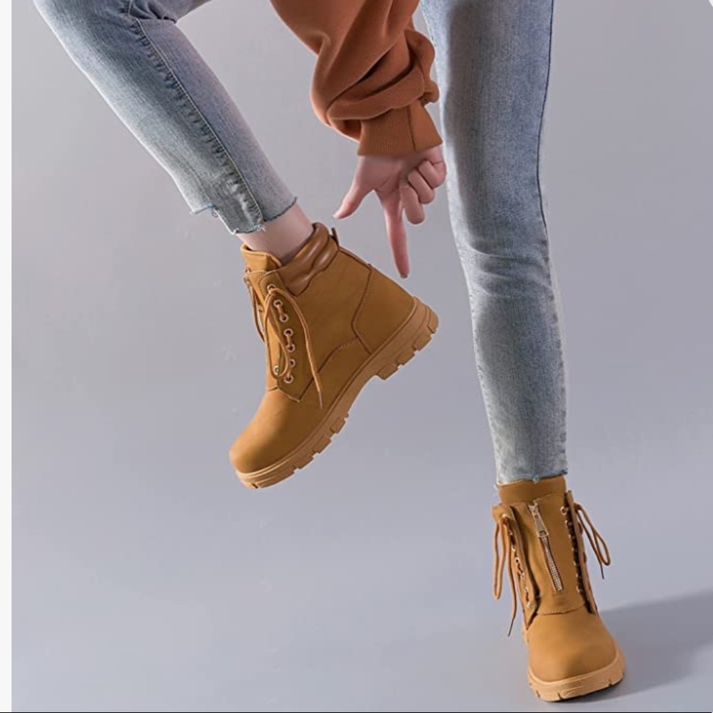Camel Combat Boots